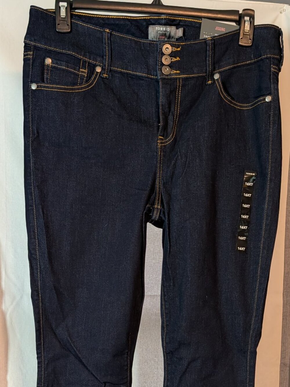 BNWT Torrid Jeggings size 16XT